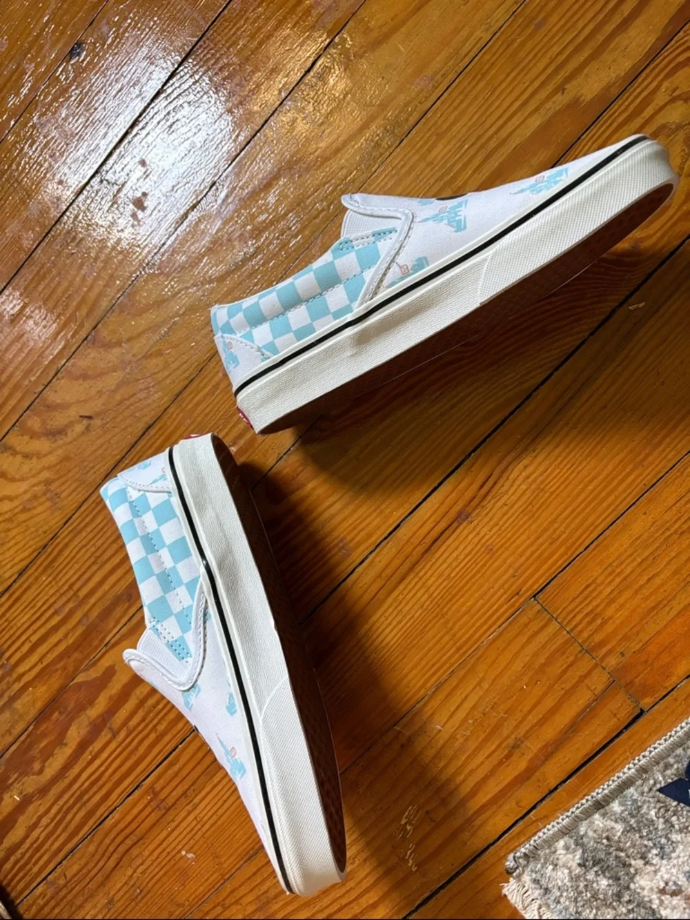 Van’s Slip On Canvas Disney Shoes - Picture 3 of 6